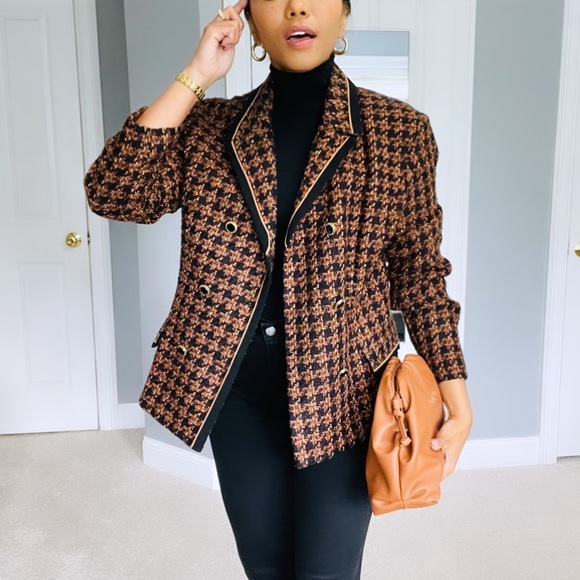 Vintage | Brown and Gold Tweed Double Breasted Houndstooth Blazer - Picture 8 of 13